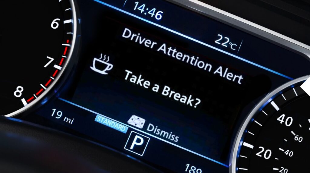 Od 2022 r. obowiązkowy system wykrywający zmęczenie kierowców