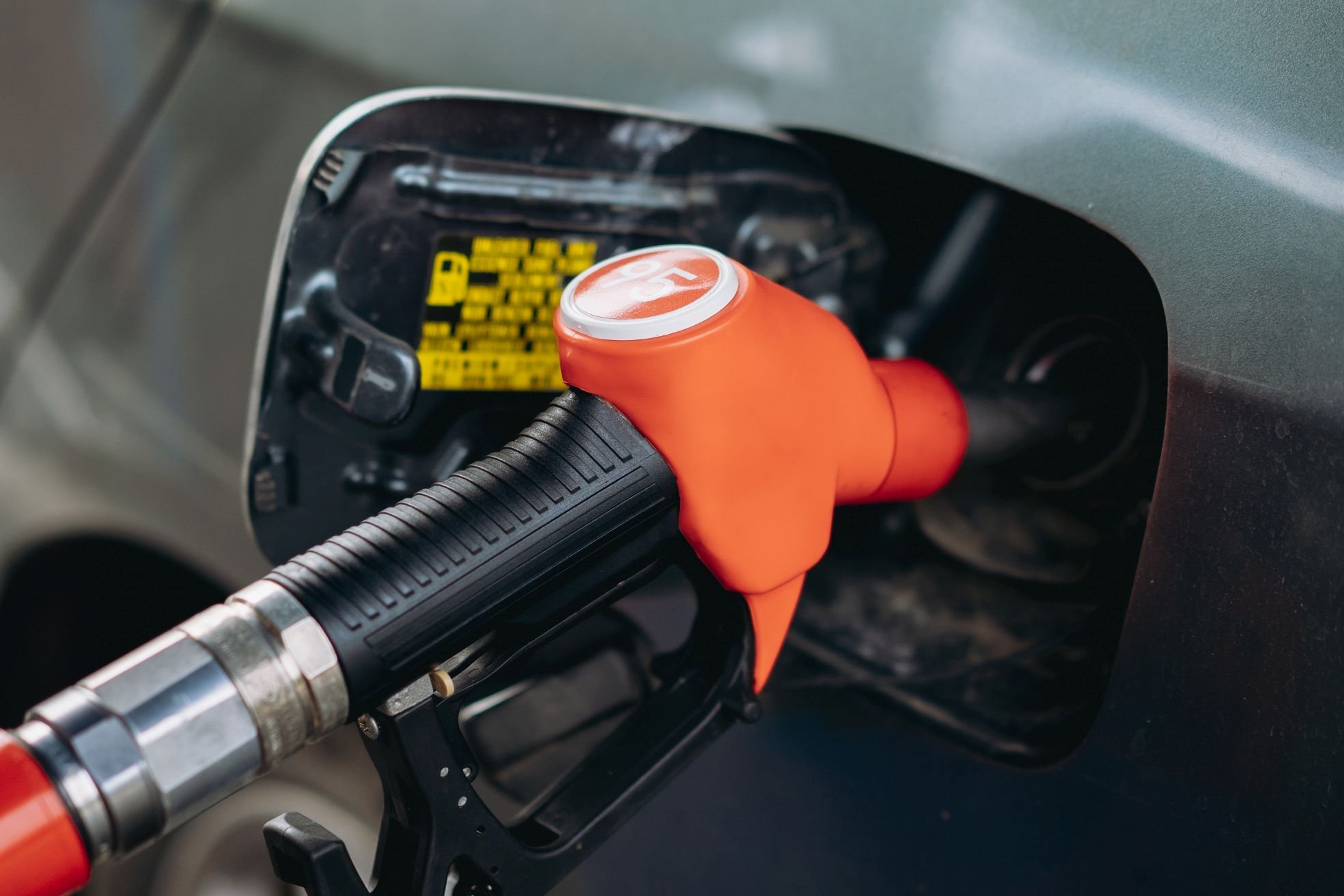 paliwo diesel benzyna ceny paliw