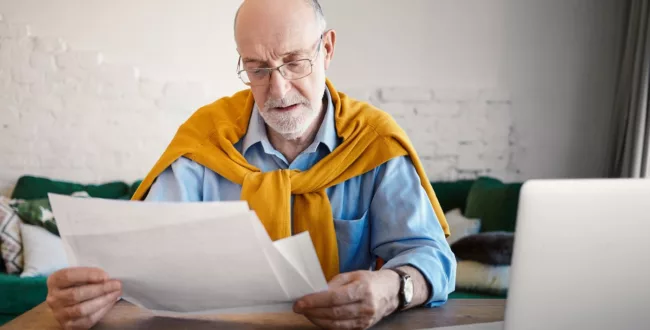 Do emerytów i rencistów trafią listy z ZUS. W środku dwie ważne informacje