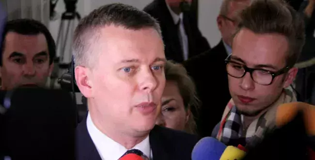 Likwidacja CBA coraz bliżej. Minister Siemoniak przedstawił dokładny plan