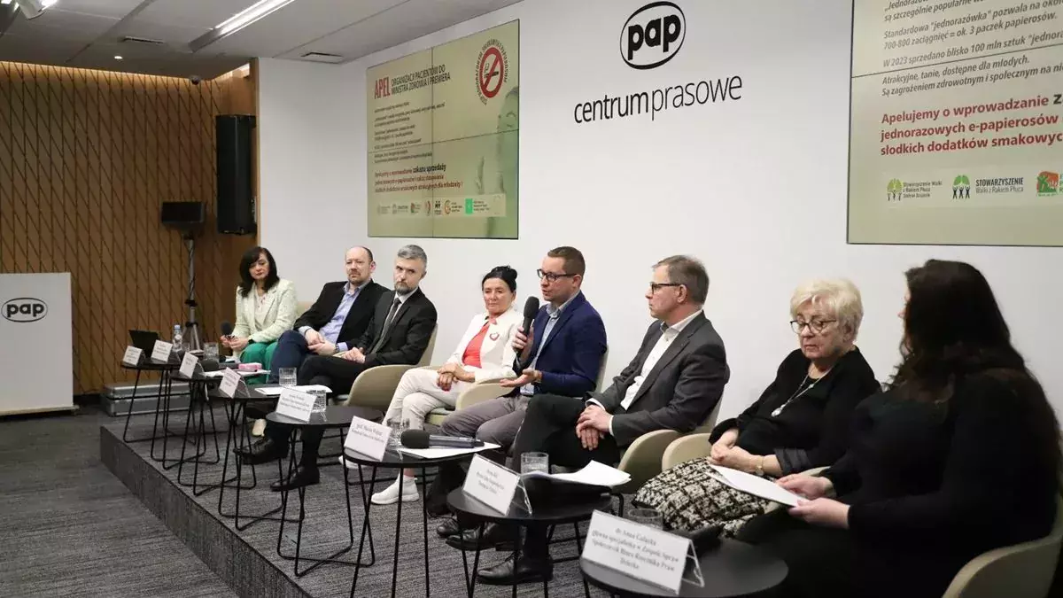 ministerstwo zdrowia zakaże jednorazowych e-papierosów