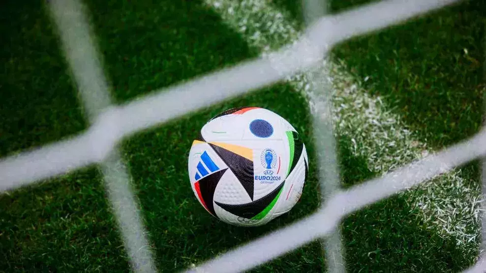 Piłka Adidas na UEFA Euro 2024