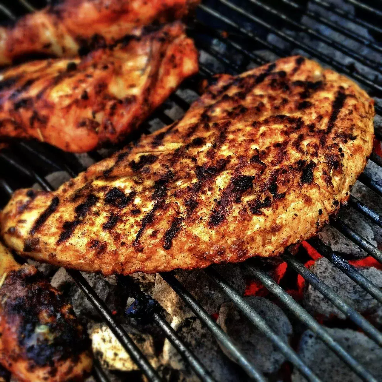 grill majówka promocja gratis za darmo lidl biedronka