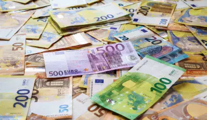 Po ile jest dolar, euro i funt? Polski złoty od dawna nie był taki mocny. Co dzieje się na rynku?