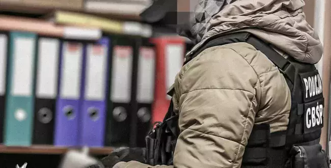 Generowali koszty nierzetelnymi fakturami. Straty Skarbu Państwa ustalono na co najmniej 25 mln zł