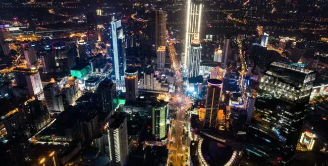 Chiny zdominowały USA. Koniec Ameryki?