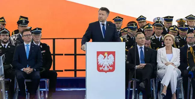 Szef MSWiA będzie domagał się satysfakcji: „Osoby, które stały i stoją za szkalowaniem mojego dobrego imienia – poniosą prawne konsekwencje tych nienawistnych działań”